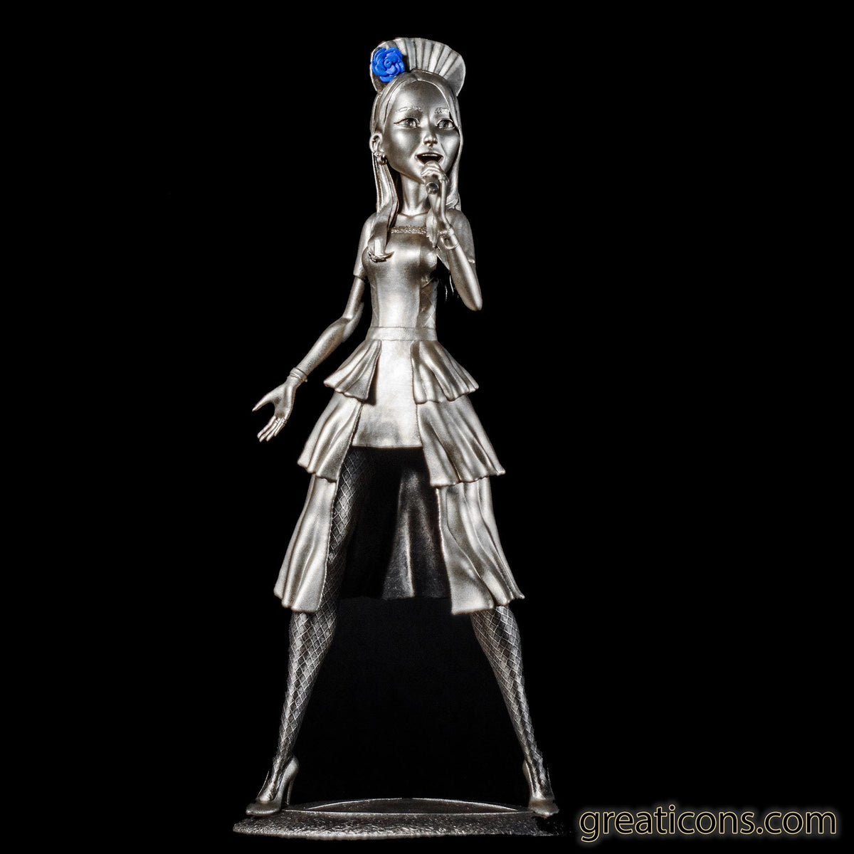 Figurine of Saiki Atsumi from Band-Maid, the rock-star singer (Handmade UV-resin)