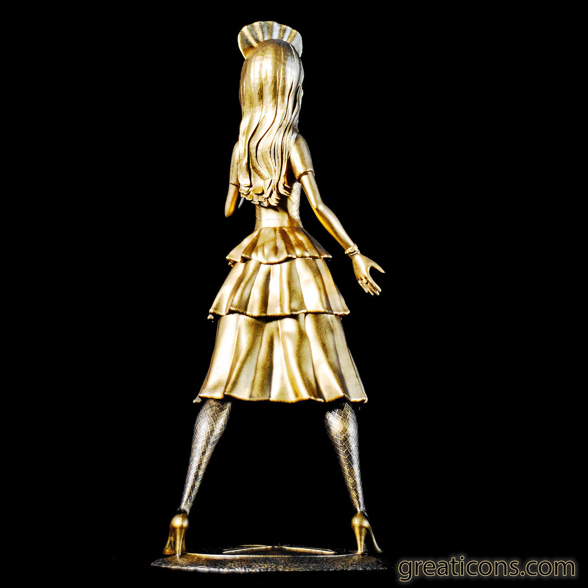 Figurine of Saiki Atsumi from Band-Maid, the rock-star singer (Handmade UV-resin)
