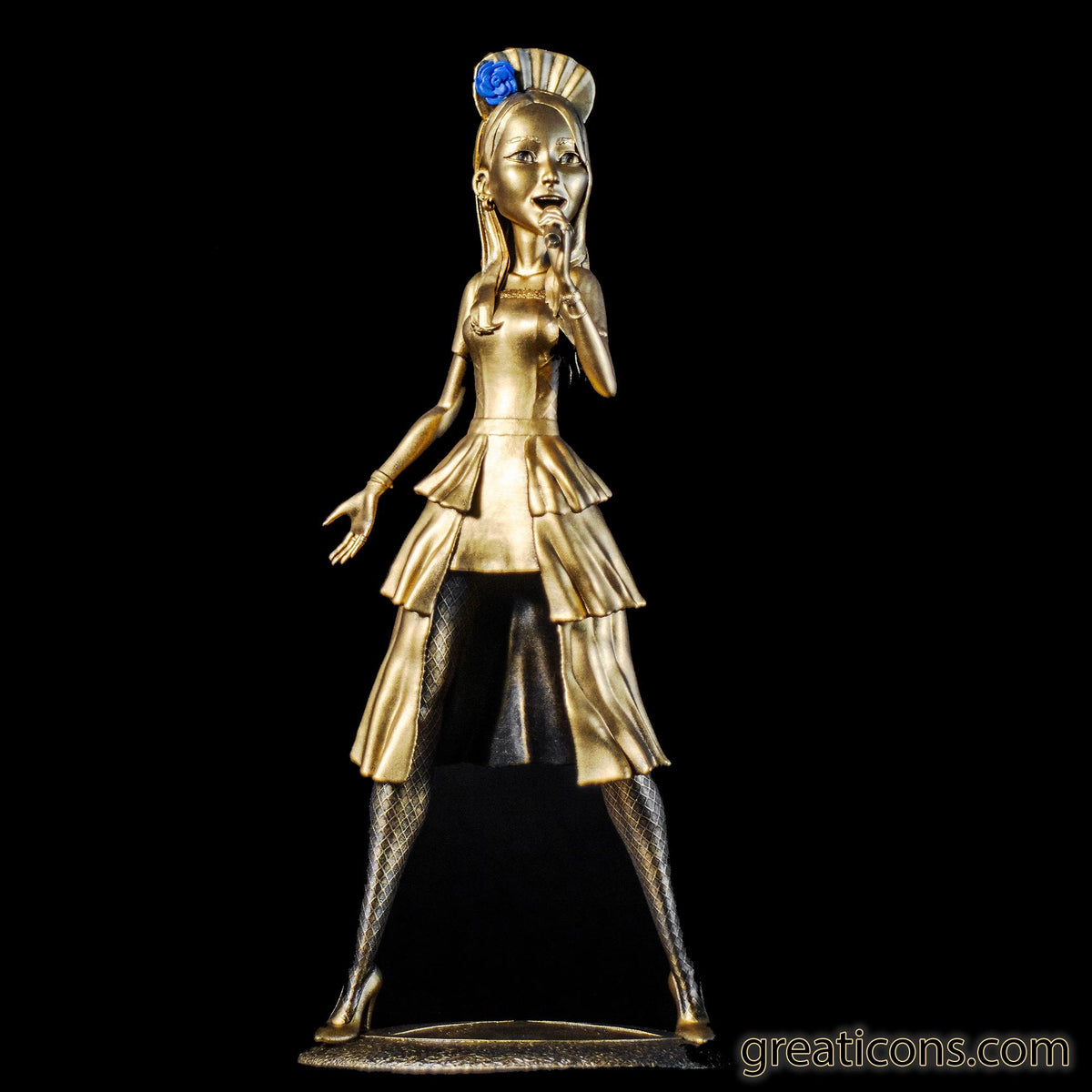 Figurine of Saiki Atsumi from Band-Maid, the rock-star singer (Handmade UV-resin)