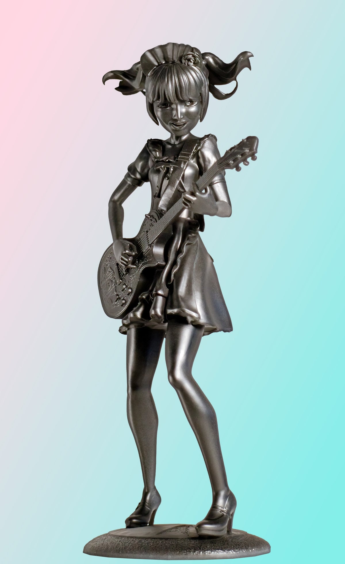 Figurine of Miku Kobato from Band-Maid, the rock-star guitarist and singer (Handmade, UV-resin)