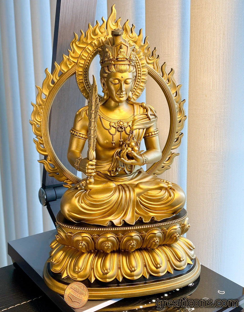 Statue d'Akasagarbha, Bodhisattva de la Sagesse Infinie. (Fait main, résine UV)