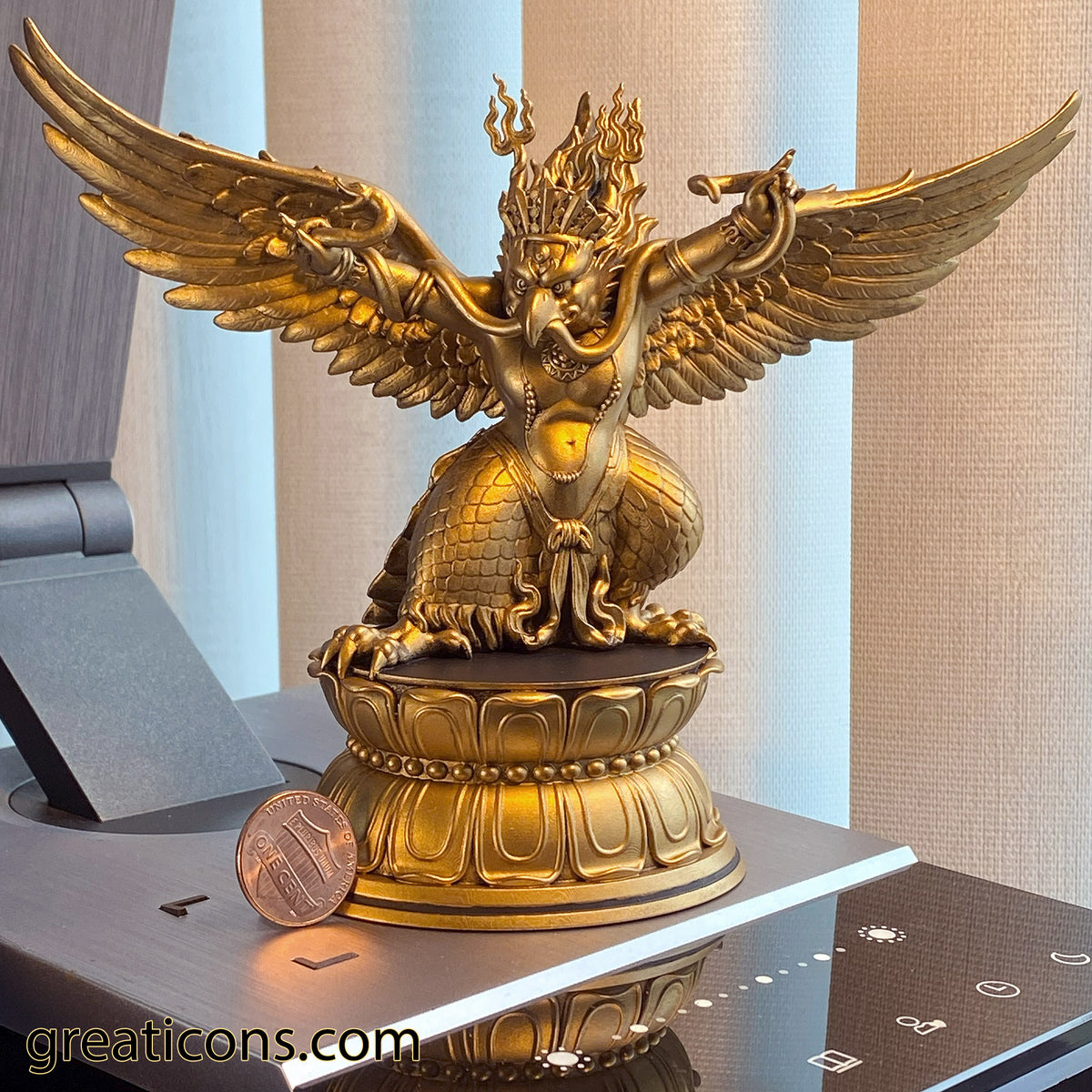 Lord Garuda King of Birds Statue. Lord Vishnu's Vahana (mount), (Handmade, UV-resin)