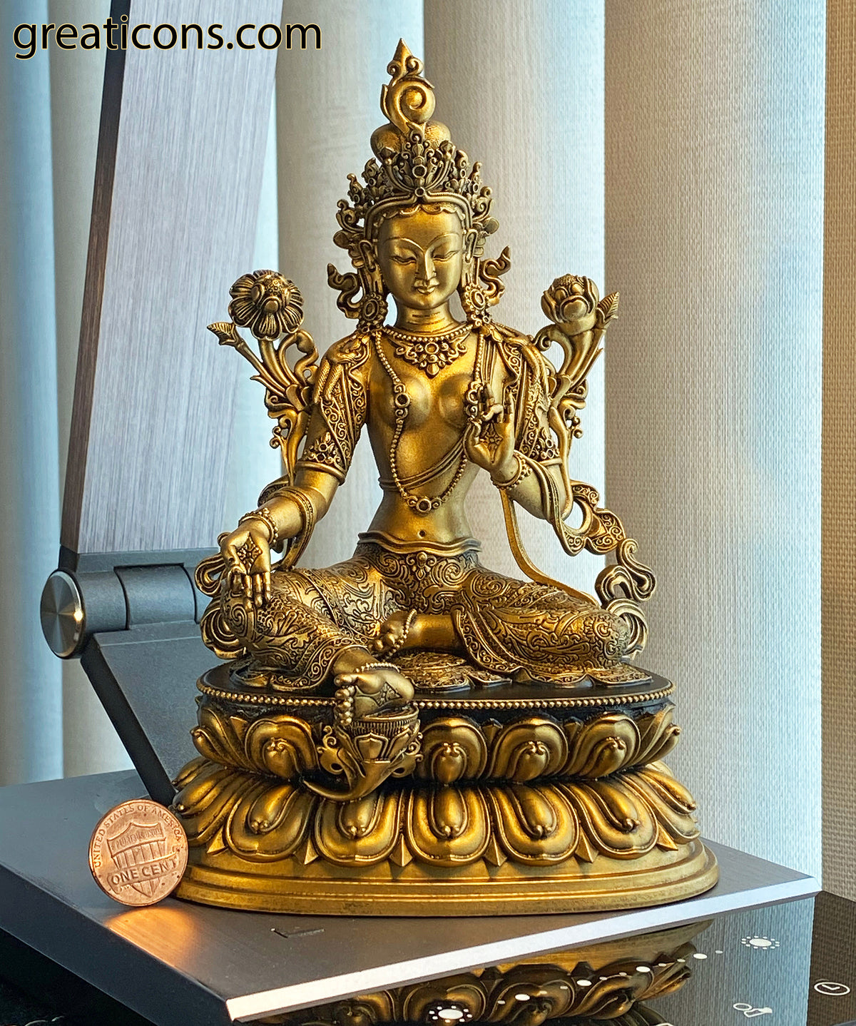 Statue of Tara, Female Bodhisattva, Meditation Deity, Mother of Liberation, Tantra Goddess. (Handmade, UV-resin)
