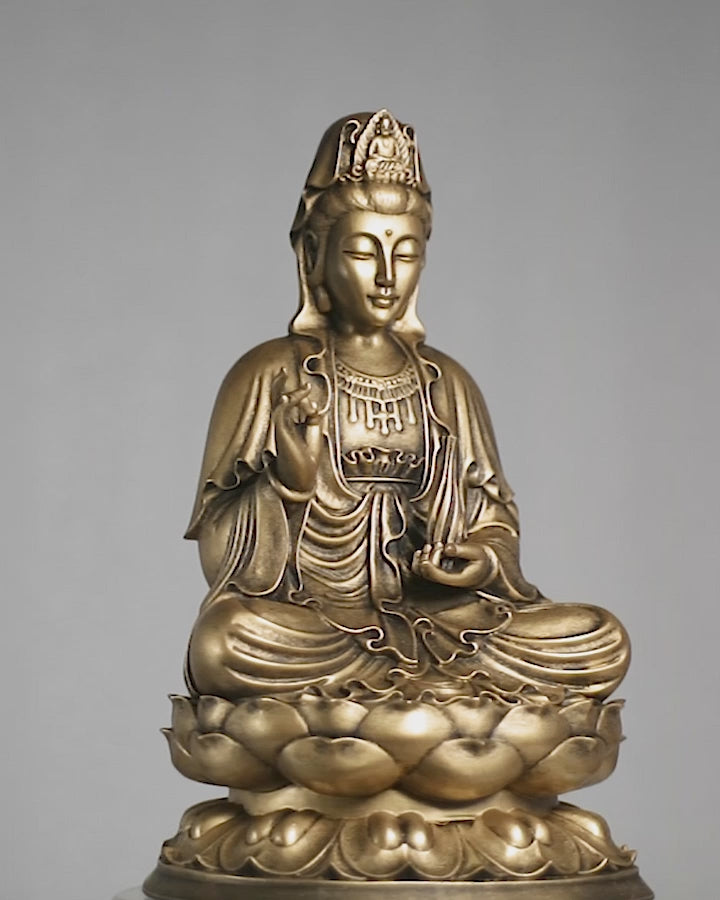 Kwan Yin Avalokiteshvara Statue, Bodhisattva of Compassion, Goddess of Mercy. (Handmade, UV-resin)